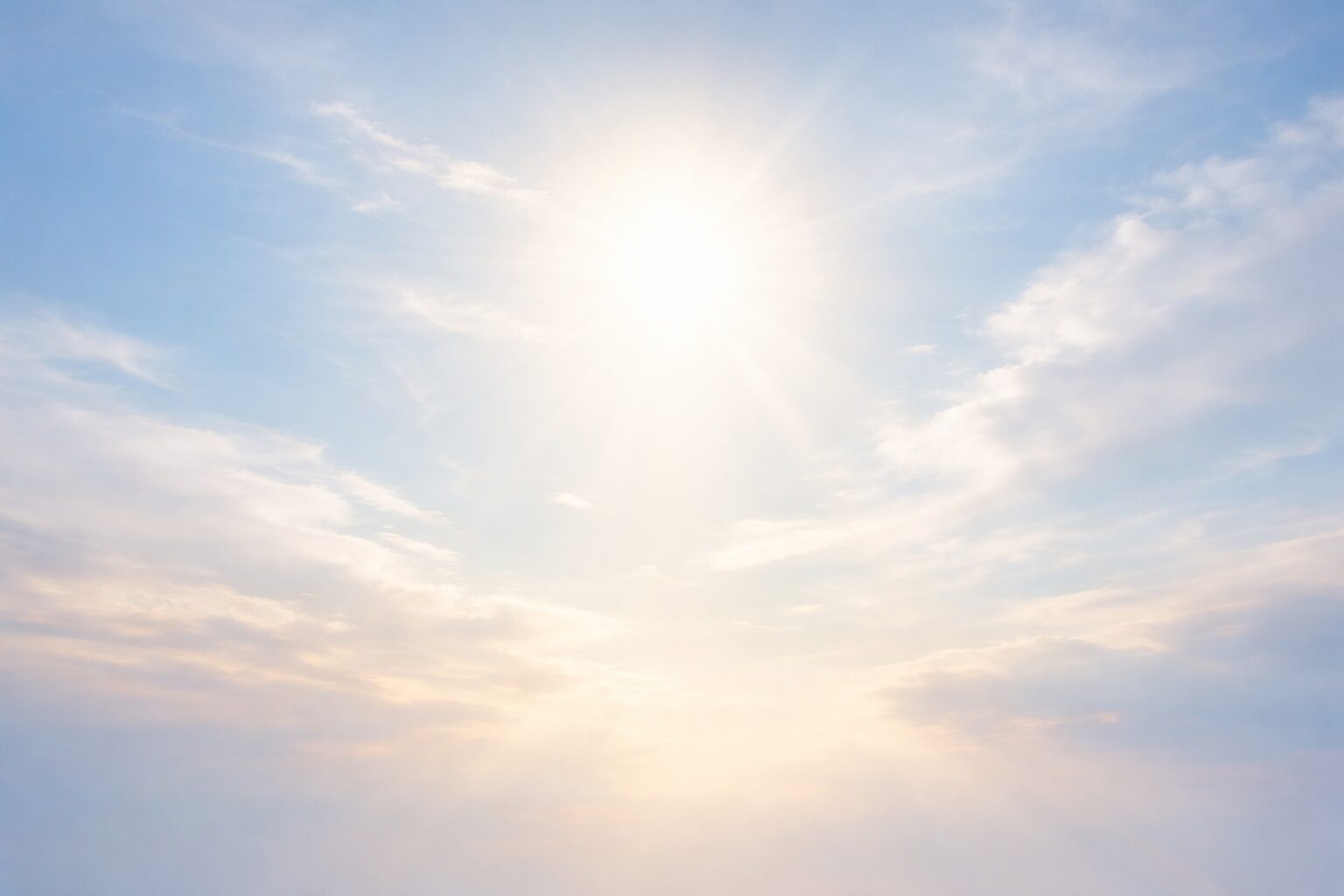 体の回復力と体を整えるという整体療術院UPの考え方を表した光の差す空